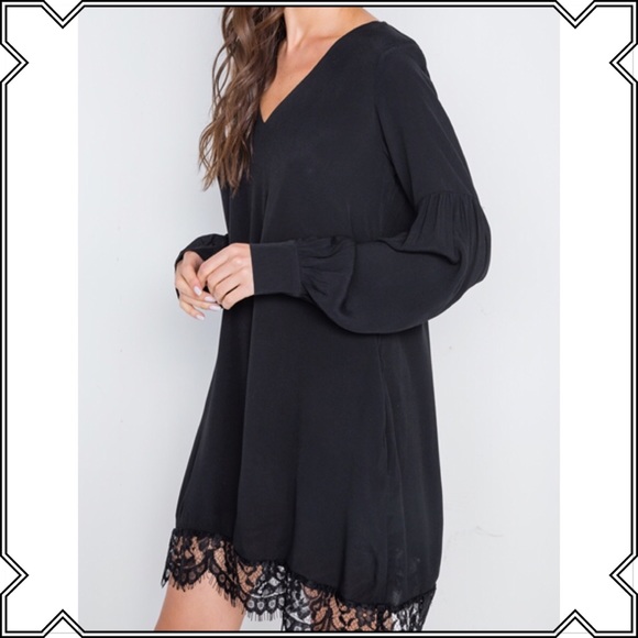 BLACK LONG SLEEVE LACE HEM V-NECK MINI DRESS - Picture 2 of 5